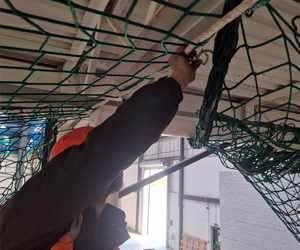 Industrial unit safety netting installation
