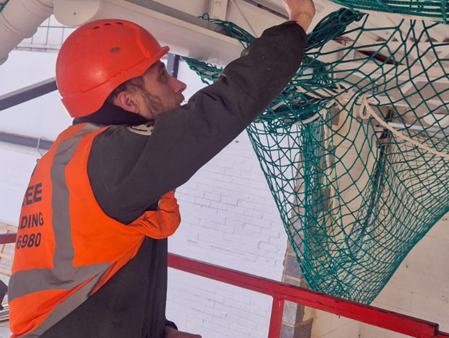 Safety netting instalation